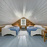 Johans Maria Stova By Interhome بيت للعطل *